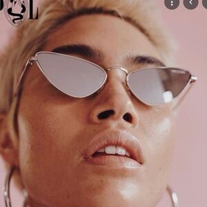 NWOT Poppy Lissiman Chi Chi Sunglasses